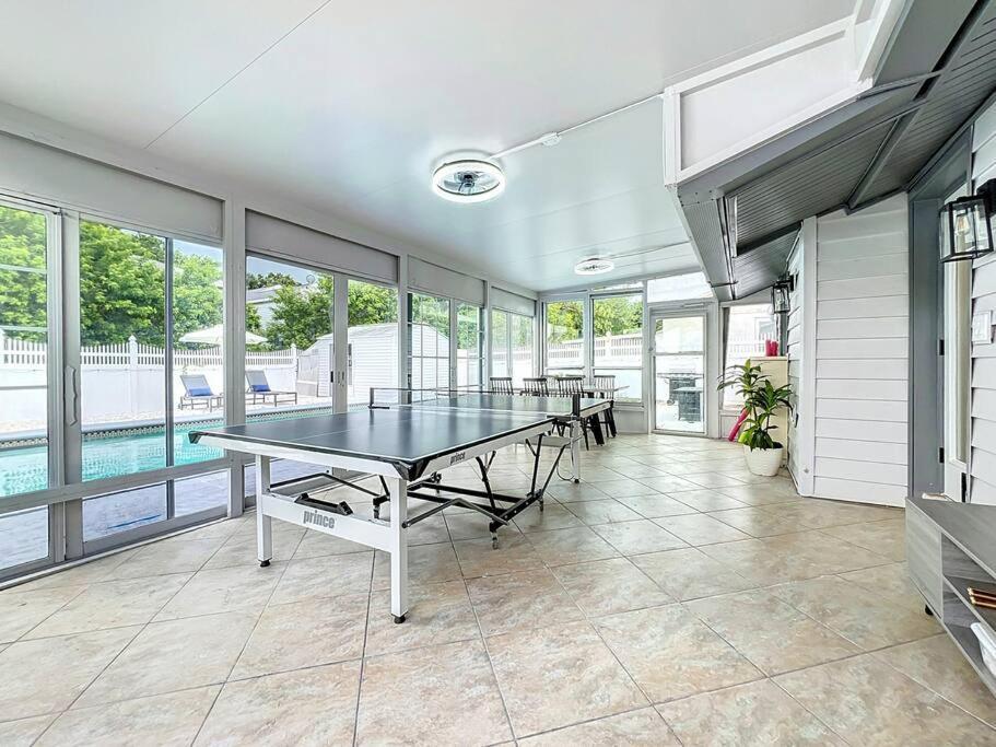 Poolside Paradise Near Siesta Key Beach Sarasota Exterior foto